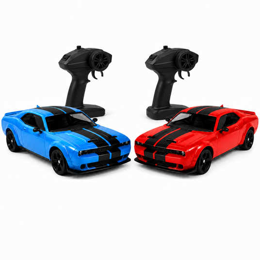 Masina RC Drift pentru Copii, Scara 1:24, Tractiune Integrala, Telecomanda 2.4 GHz, 2 Seturi de Anvelope Speed & Drift, Obstacole si Acumulator Incluse